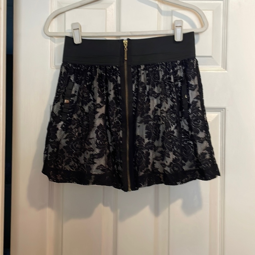 Steve Madden size M mini skirt